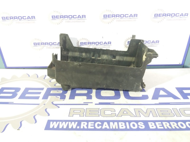 Recambio de soporte bateria para opel insignia berlina 2.0 16v cdti referencia OEM IAM 13255614  