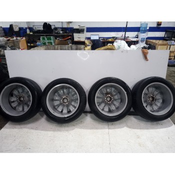 Recambio de juego llantas para peugeot 3008 style referencia OEM IAM 9802462377  