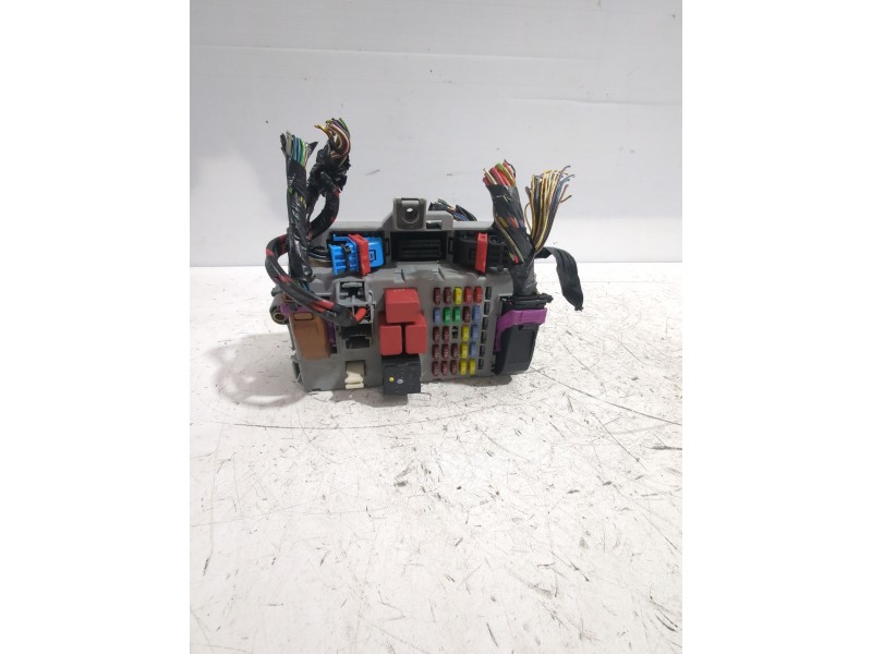 Recambio de caja reles / fusibles para lancia musa (350_) 1.4 (350.axf1a) referencia OEM IAM 406626  