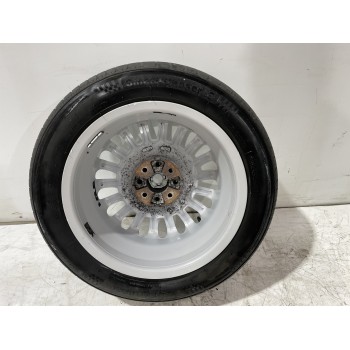 Recambio de llanta para fiat 500 cabrio (150) aniversario referencia OEM IAM 51845435  