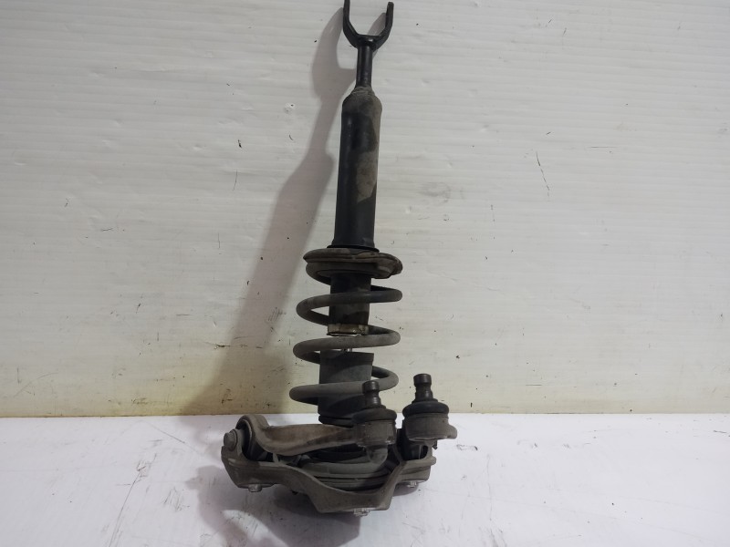 Recambio de amortiguador delantero izquierdo para volkswagen passat berlina (3b3) advance referencia OEM IAM 3B0413031AC  