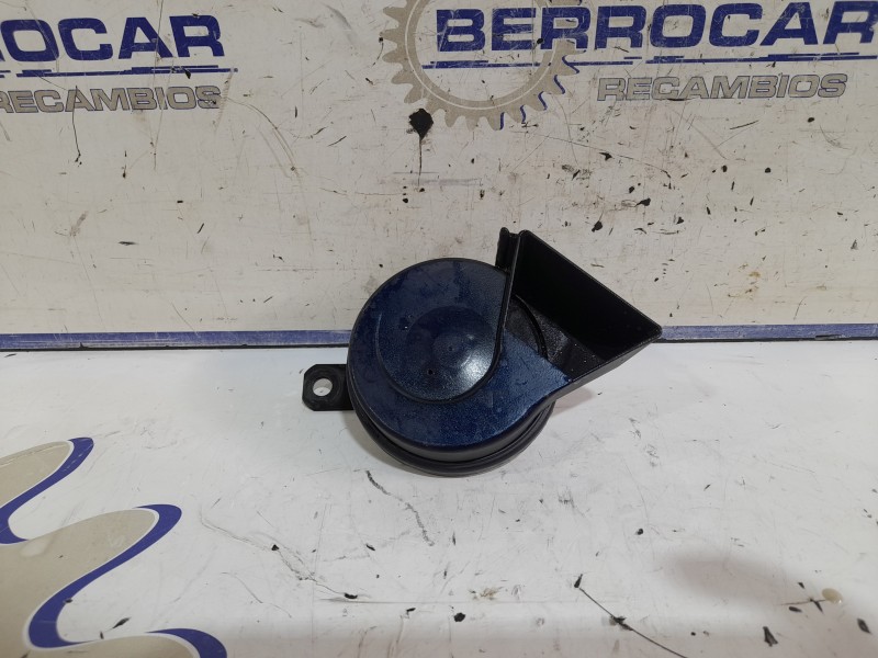 Recambio de claxon para volkswagen polo (9n3) 1.4 tdi referencia OEM IAM 6Q0951223E  