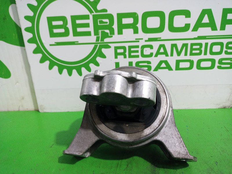 Recambio de soporte motor para opel zafira b cosmo referencia OEM IAM 90539246  