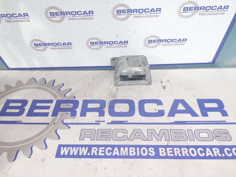 Recambio de soporte motor para volkswagen golf v berlina (1k1) 1.9 tdi referencia OEM IAM 1K0199262  