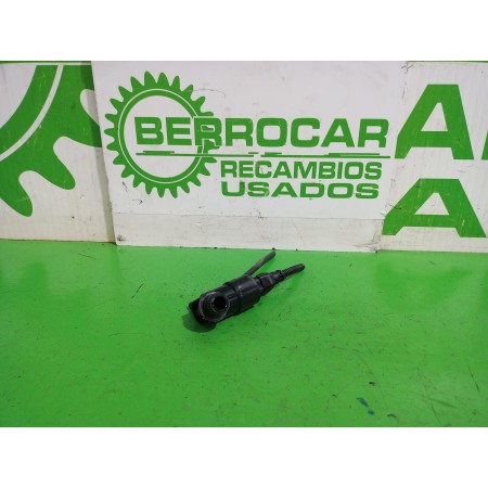Recambio de bomba limpia para renault kangoo profesional referencia OEM IAM 9641553880  