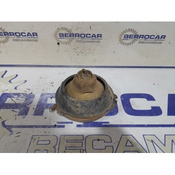 Recambio de faro derecho para mitsubishi montero (l040) 2.5 turbodiesel referencia OEM IAM MB622232  