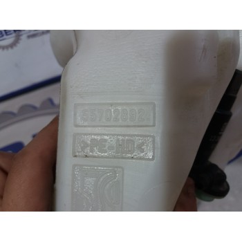Recambio de deposito limpia para opel corsa d 1.3 16v cdti referencia OEM IAM 55702892  