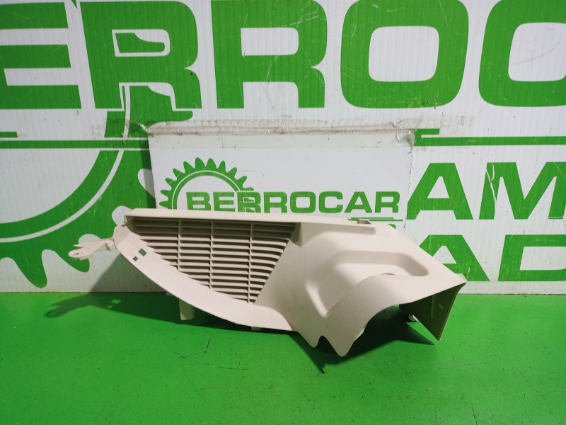 Recambio de moldura para volkswagen golf vi (5k1) advance referencia OEM IAM 1K6867761S  