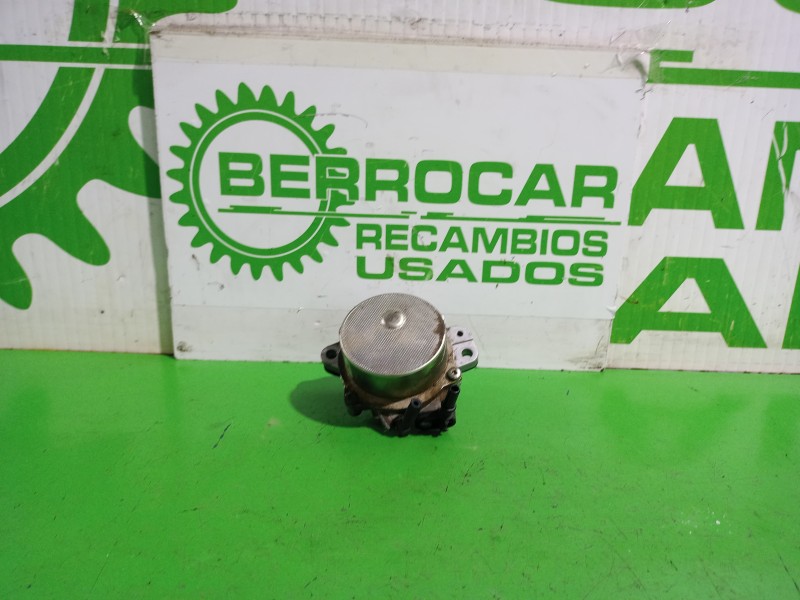 Recambio de depresor freno / bomba vacio para fiat 500 cabrio (150) lounge referencia OEM IAM 55221036  