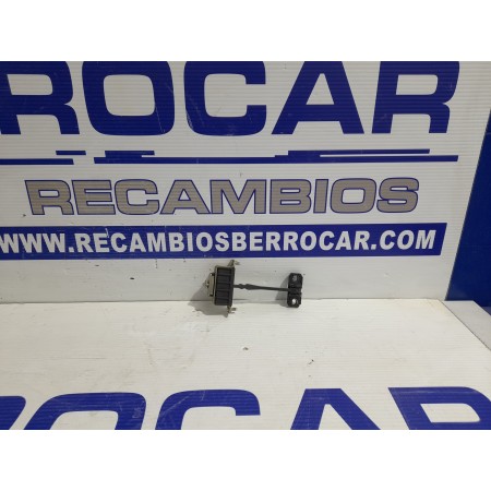 Recambio de retenedor puerta para mercedes-benz clase c (w203) familiar 2.2 cdi cat referencia OEM IAM A2037200116  
