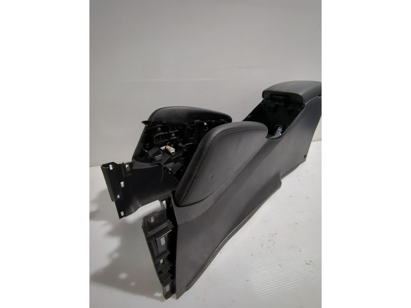 Recambio de consola central para nissan qashqai ii (j11, j11_) 1.5 dci referencia OEM IAM 969104EH3C  
