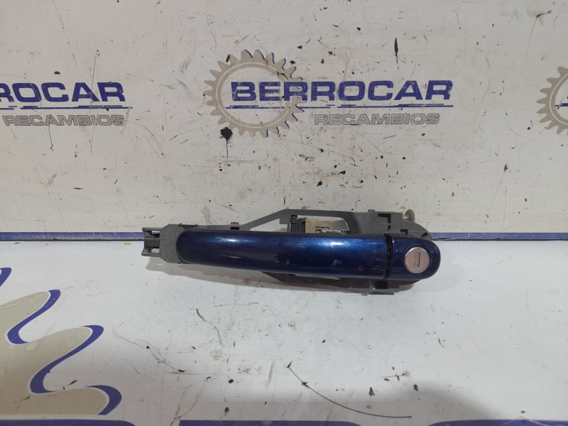 Recambio de maneta exterior delantera izquierda para volkswagen polo (9n3) 1.4 tdi referencia OEM IAM 3B0837207  