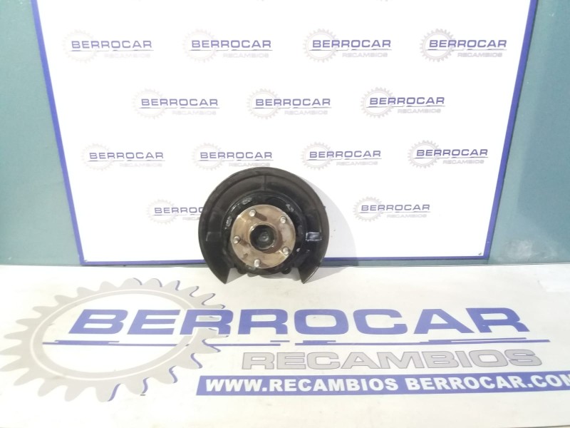 Recambio de mangueta trasera izquierda para toyota avensis berlina (t25) 1.8 16v cat referencia OEM IAM 8954402010  