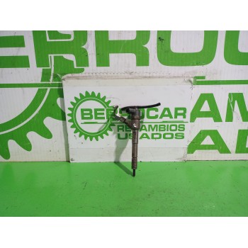 Recambio de inyector para fiat 500 cabrio (150) lounge referencia OEM IAM 0445110351  