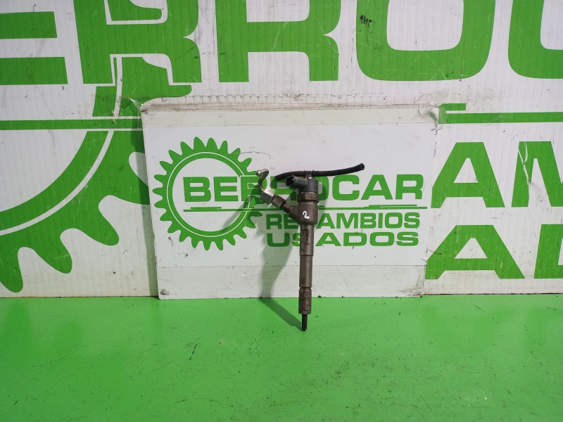 Recambio de inyector para fiat 500 cabrio (150) lounge referencia OEM IAM 0445110351  