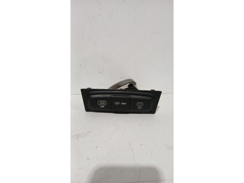 Recambio de modulo confort para hyundai i20 iii (bc3, bi3) 1.0 t-gdi referencia OEM IAM 84644Q0100  