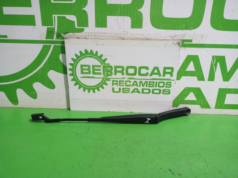 Recambio de brazo limpia delantero izquierdo para volkswagen golf vi (5k1) advance referencia OEM IAM 1Q195540903C  