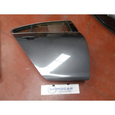 Recambio de puerta trasera derecha para opel insignia berlina 2.0 16v cdti referencia OEM IAM PUERTA DESNUDA  