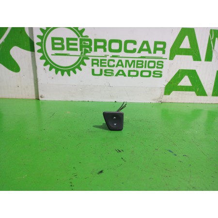 Recambio de mando elevalunas delantero derecho para fiat 500 cabrio (150) lounge referencia OEM IAM E30500  