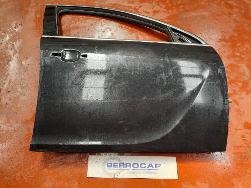 Recambio de puerta delantera derecha para opel insignia sports tourer 2.0 cdti cat referencia OEM IAM PUERTA DESNUDA  