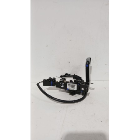 Recambio de cerradura capo para hyundai i20 iii (bc3, bi3) 1.0 t-gdi referencia OEM IAM 81130Q0000  