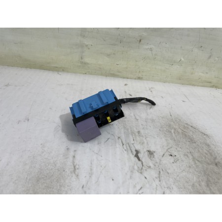 Recambio de rele para renault scenic ii authentique referencia OEM IAM 7703597202  