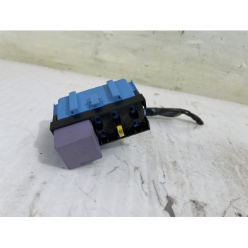 Recambio de rele para renault scenic ii authentique referencia OEM IAM 7703597202  