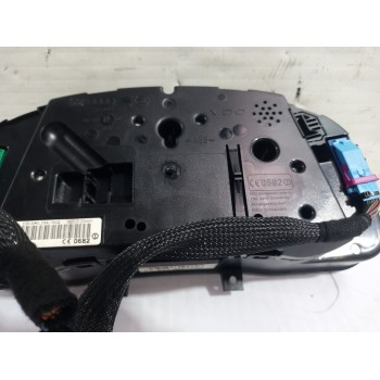 Recambio de cuadro instrumentos para volkswagen passat berlina (3b3) advance referencia OEM IAM 3B0920827A  