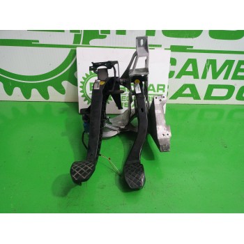 Recambio de pedalera para audi a6 berlina (4f2) 2.4 referencia OEM IAM 4F1721117A  