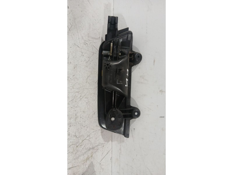 Recambio de maneta interior delantera derecha para audi a4 b6 (8e2) 1.9 tdi referencia OEM IAM 8E1837020G7PE  