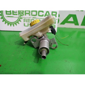 Recambio de bomba freno para audi a6 berlina (4f2) 2.4 referencia OEM IAM 32067009  