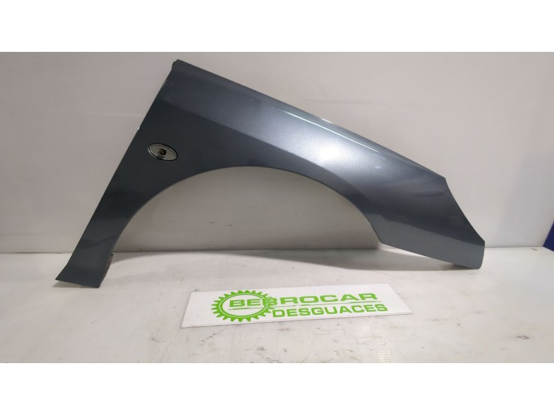 Recambio de aleta delantera derecha para peugeot 407 (6d_) 1.6 hdi 110 (6d9hzc, 6d9hyc) referencia OEM IAM 7841Q9  