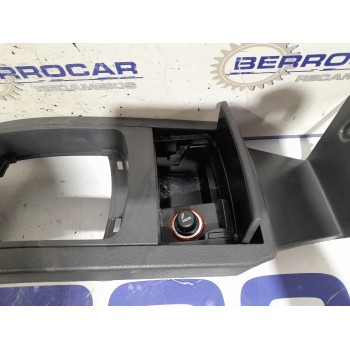 Recambio de consola central para volkswagen polo (9n3) 1.4 tdi referencia OEM IAM 6Q1863241  