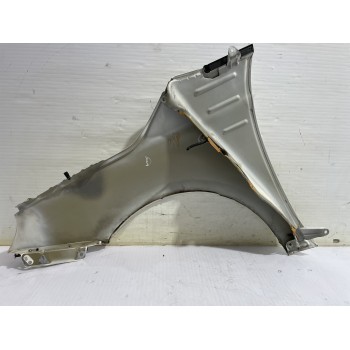 Recambio de aleta delantera derecha para fiat 500 cabrio (150) aniversario referencia OEM IAM 51785335  