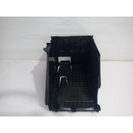 Recambio de tapa bateria para peugeot 3008 style referencia OEM IAM 9687472580  