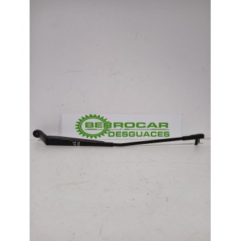 Recambio de brazo limpia delantero derecho para peugeot 407 (6d_) 1.6 hdi 110 (6d9hzc, 6d9hyc) referencia OEM IAM 6429X5  