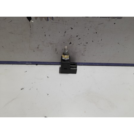 Recambio de interruptor para hyundai getz (tb) 1.5 crdi cat referencia OEM IAM 93810-26000  