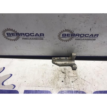 Recambio de soporte bomba inyeccion para ssangyong kyron 2.0 referencia OEM IAM A6650760135  