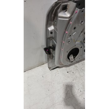 Recambio de puerta delantera derecha para audi a4 b6 (8e2) 1.9 tdi referencia OEM IAM 8E0831052  
