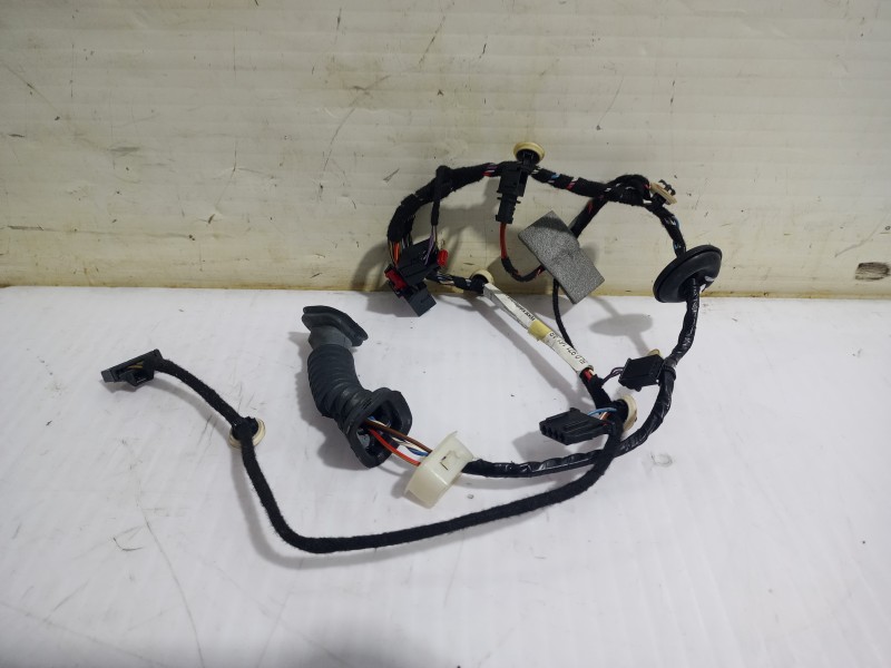 Recambio de cableado puerta para skoda yeti active referencia OEM IAM 5L0971161AB  