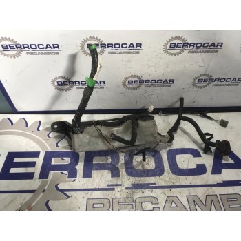 Recambio de caja reles / fusibles para ssangyong kyron 2.0 referencia OEM IAM   