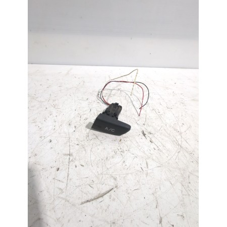 Recambio de interruptor para peugeot 107 (pm_, pn_) 1.4 hdi referencia OEM IAM 84660B  