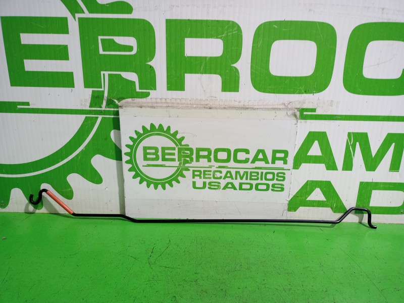 Recambio de soporte varilla capot para seat ibiza (6j5) emoción referencia OEM IAM 6J0823361C  