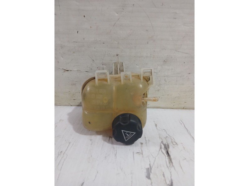 Recambio de deposito expansion para mini mini (r56) one referencia OEM IAM 17137823626  