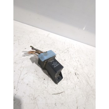 Recambio de caja precalentamiento para peugeot 107 (pm_, pn_) 1.4 hdi referencia OEM IAM 51252002  