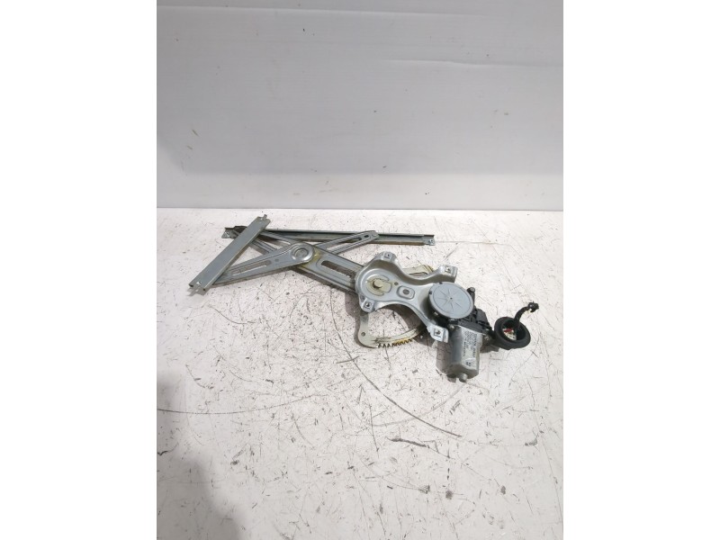 Recambio de elevalunas delantero derecho para toyota yaris (_p9_) 1.33 vvt-i (nsp90_) referencia OEM IAM 698100D131  