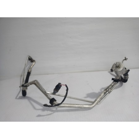 Recambio de tubos aire acondicionado para peugeot 3008 style referencia OEM IAM 9684368380  