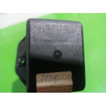 Recambio de tapa exterior combustible para opel zafira b cosmo referencia OEM IAM 13111596  
