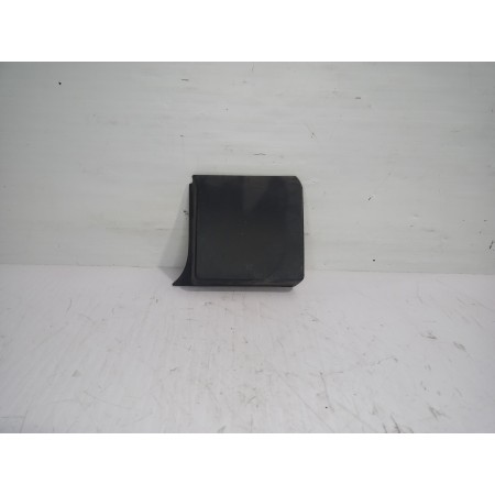 Recambio de moldura izquierda para renault trafic furgón l1h1 2,7t referencia OEM IAM 768196228R  