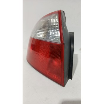 Recambio de piloto trasero izquierdo para audi a4 b6 (8e2) 1.9 tdi referencia OEM IAM 8E5945217  